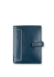 Organiser made of premium, fine full grain bison leather with a patina that makes each organiser unique.