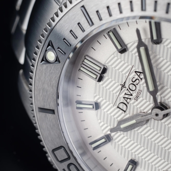 Argonautic Lumis BS Automatic watch 161.529.10 DAVOSA - 5